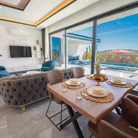 Vila Yakamoz-1 *