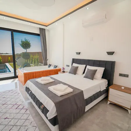 Yakamoz-1 * Kaş